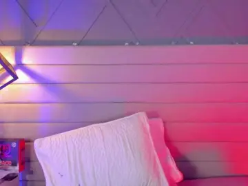 Bongacams Free Live Porn of Cherry-blooms