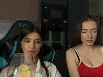 Bongacams Sex Chat of Honey-Trapp