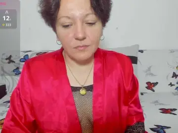 Bongacams Free Porn Cam of MayaBlowsYou