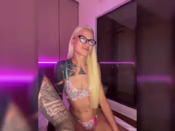Bongacams Sex Chat of lovetwins