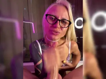 Bongacams Free Porn Cam of lovetwins