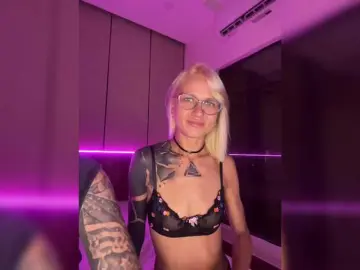 Bongacams Adult Video Chat of lovetwins