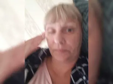 Gagging milf cams