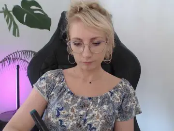 Bongacams Best Webcam of CinderellaMoon