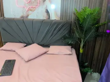 Bongacams Live Sex Cam of CANDDY-TAY1