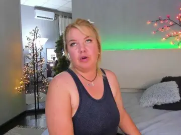 Bongacams Watch Live Sex Cams of CurlyDream