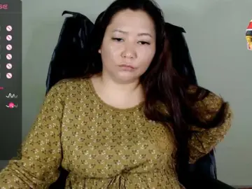 Bongacams Free Porn Cam of LisaAsianFlower