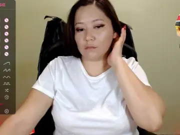 Bongacams Live Porn of LisaAsianFlower