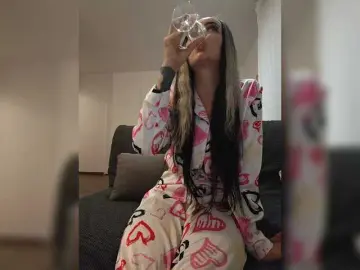 Bongacams Free Porn Cam of your-red-wine