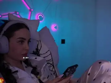 Bongacams Free Porn Cam of your-red-wine