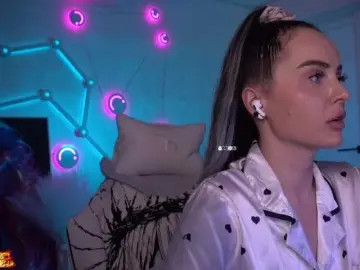 Bongacams Nude Webcam of your-red-wine