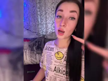 Bongacams Live Sex Cam of AureliyXXX