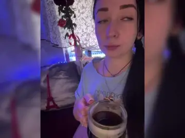 Squirt milf cams