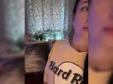 Deepthroat milf cams