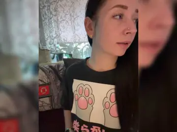 Bongacams Watch Live Sex Cams of AureliyXXX