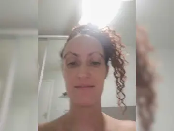 Bongacams Sex Cam of MissRope