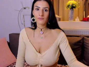 Bongacams Free Live Porn of Milfchelle