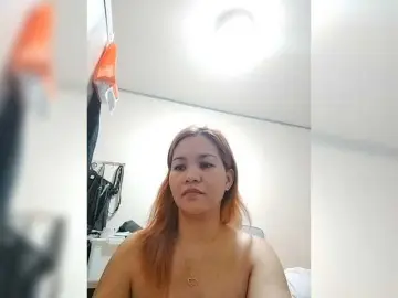 Bongacams Live Sex Cam of PhantomRose