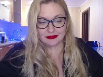 Bongacams Free Porn Cam of WifeyNusha