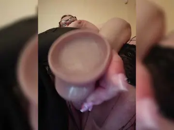 Bongacams Sex Cam of WifeyNusha