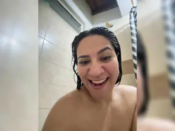 Bongacams Watch Live Sex Cams of LuanaFranccesca
