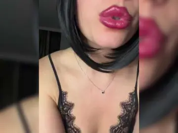 Bongacams Best live sex cam show of Melissa222Femdom