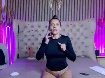 Bongacams Adult Webcam of TastyShow