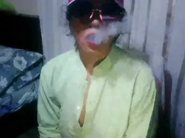 Bongacams Watch Live Sex Cams of arabianZ