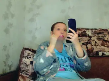 Bongacams Nude Webcam of CrystallAngel