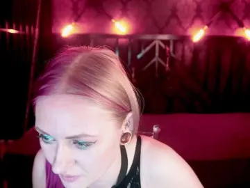 Bongacams Sex Chat of DramaQuenns