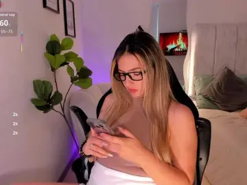 Bongacams Best live sex cam show of AmyWoods