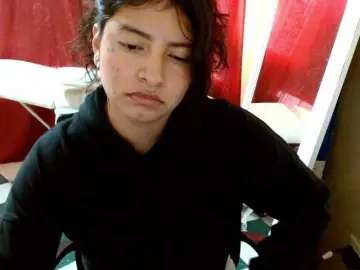 Bongacams Free Porn Cam of saralo