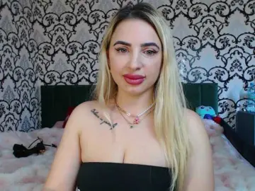 Bongacams Free Porn Cam of Lorasinclare