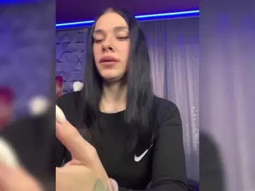 Bongacams Best live sex cam show of MaidenCrystal