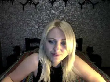 Bongacams Live Sex Cam of AnnaDeVille