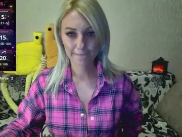 Sucking milf cams