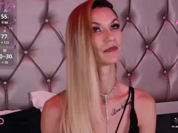 Bongacams Best Webcam of MayaHale