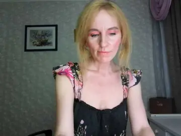 Kissing milf cams