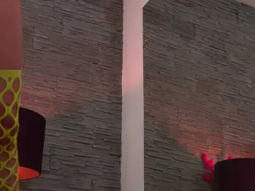 Housewife babe milf cams