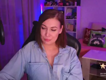 Bongacams Best live sex cam show of LadyLLSex