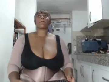 Bongacams Best Webcam of LiraRusso1