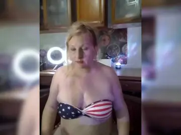 Bongacams Best live sex cam show of XHelenaX99