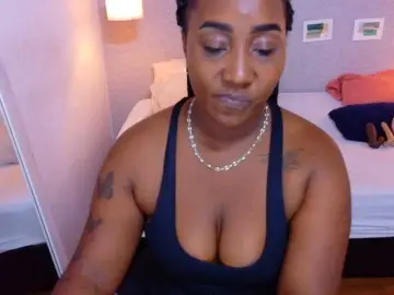 Bongacams Sex Chat of kiara-evanss