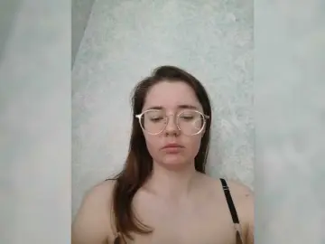 Bongacams Watch Live Sex Cams of kroshka-meow