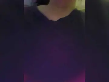 Bongacams Watch Live Sex Cams of candicelovee