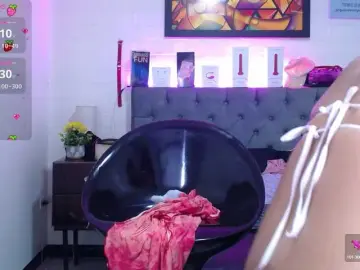 Bongacams Free Porn Cam of louise-nails