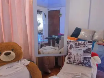 Bongacams Nude Webcam of MeganHotCurvy