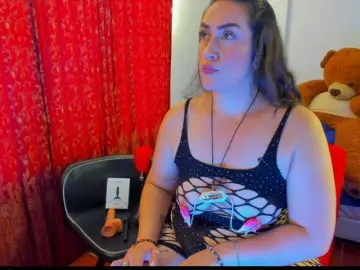 Bongacams Best live sex cam show of MeganHotCurvy