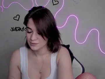 Bongacams Best live sex cam show of EllyBurton