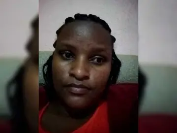 Bongacams Adult Webcams of Emphi-30